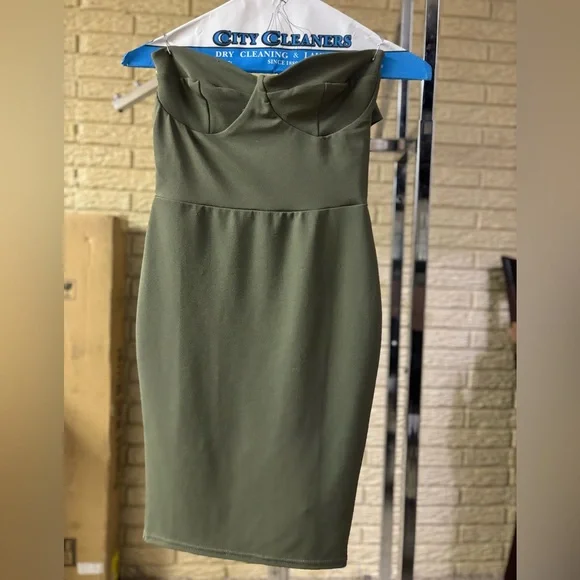 Boohoo night Rira strappy top detail olive green hot hot dress #A - Picture 3 of 10